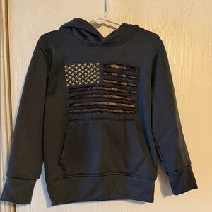Mossy Oak Dark Blue Hoodie with Flag Design